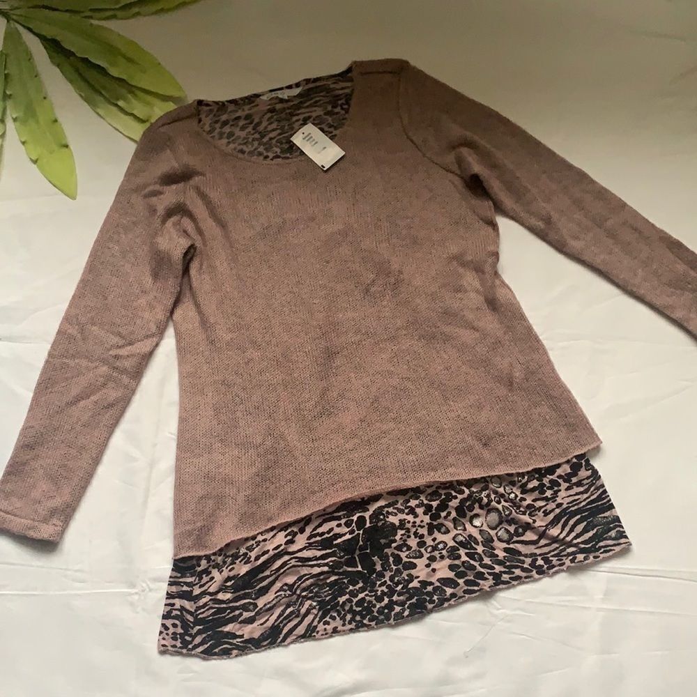 🔥NWT cleo mixed media sweater🔥